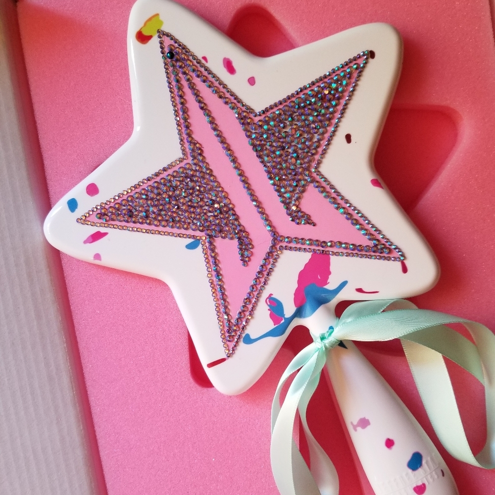 🆕️Jeffree Star, White Jawbreaker Bling